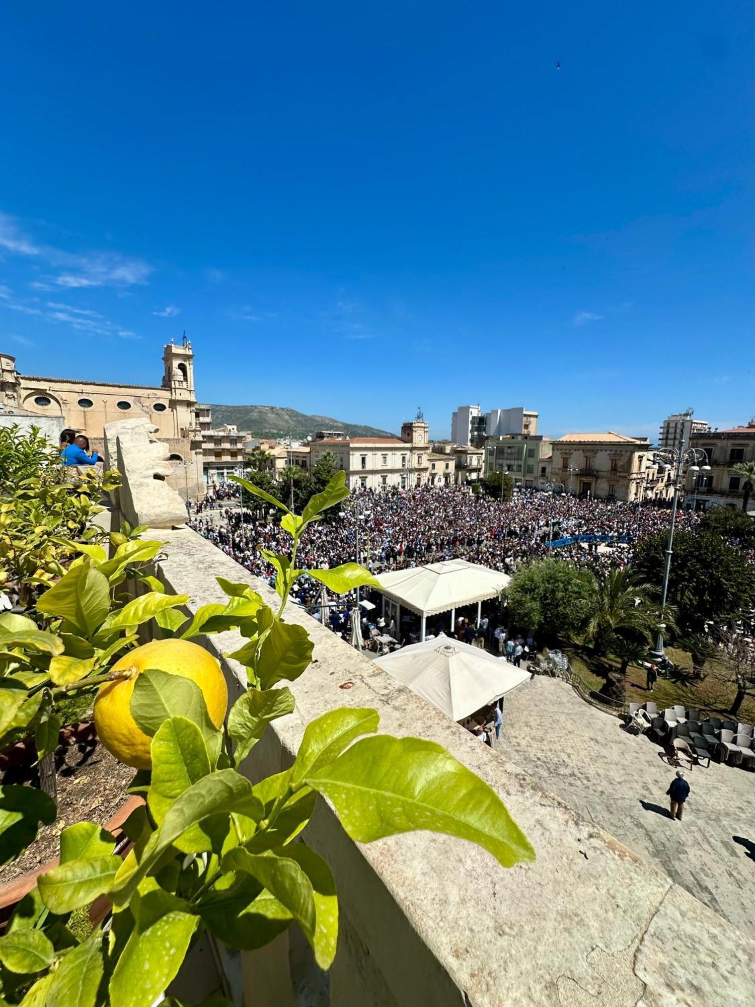 B&B Albergo Sicilia Avola Esterno foto