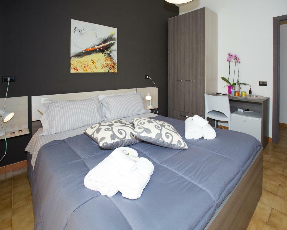 B&B Albergo Sicilia Avola Esterno foto
